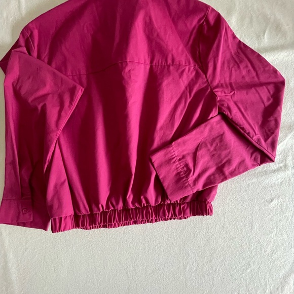 J for Jutify Size:L Women’s Long Sleeve Button Up Cropped Top - Picture 4 of 4